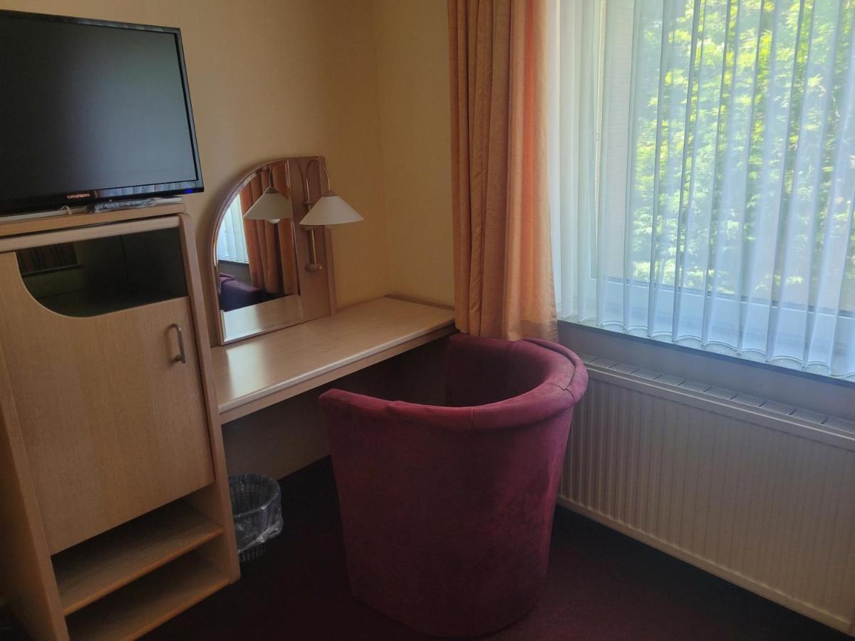 Ems-Hotel Έμντεν Εξωτερικό φωτογραφία